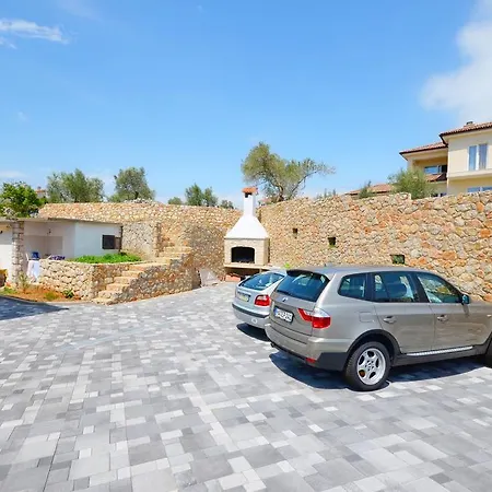 Апартаменты Ivanka Крк
