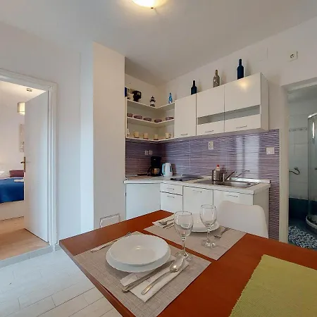 Ivanka Apartment Krk Town