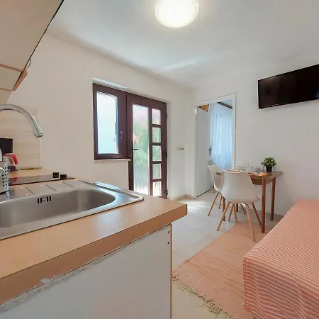 Ivanka Apartment Krk Town